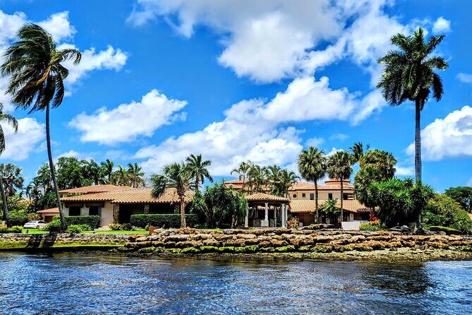 1 Hour Private Boat Tour in Fort Lauderdale Up to 12 people - Where You Meet and How the Timing Feels