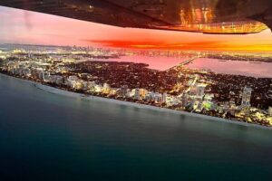 45-Minute Miami Beach Sunset Breathtaking Flight Tour - Price and value: Is $250 for 45 minutes worth it?