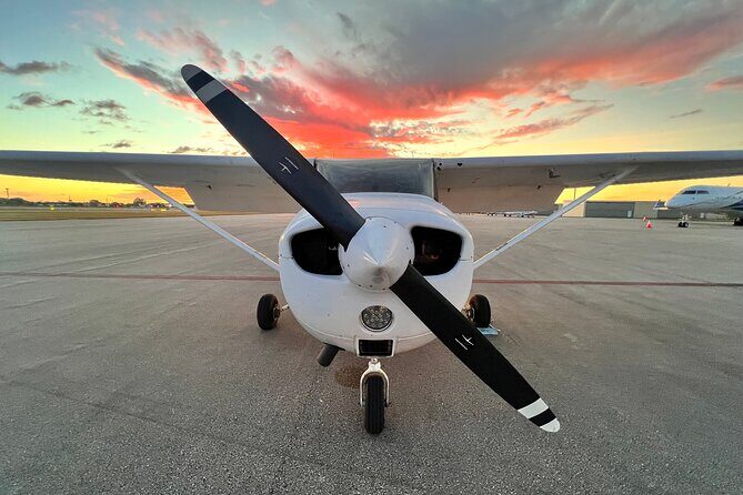 45-Minute Miami Beach Sunset Breathtaking Flight Tour - Photography and sunset timing: make your phone last