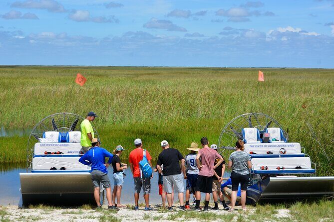 60 Minute Small Group Semi Private Everglades River Of Grass Airboat Charter - What the Complimentary Beverages Add to a Short Charter