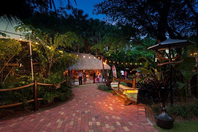 All You Can Eat BBQ Dinner and Show at Tropical Isle with Sightseeing Cruise - Bahia Mar check-in and the 6:00 pm start that shapes your whole night