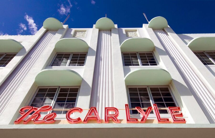 Art Deco, History and Crime Bike Tour with Design Enthusiast - Why This Bike Tour Fits Miami Beach Better Than a Bus