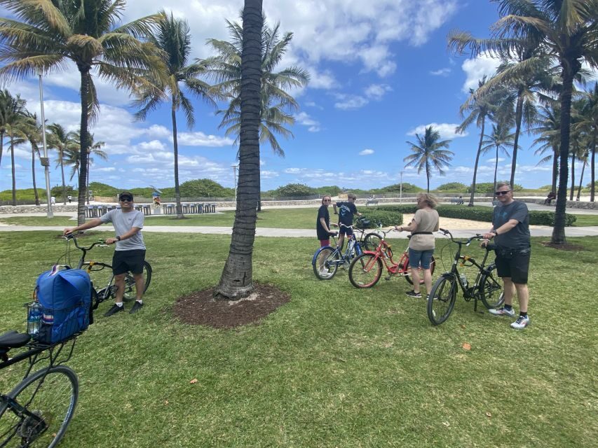 Art Deco, History and Crime Bike Tour with Design Enthusiast - Surfside and Bal Harbour: More Styles, Less Noise
