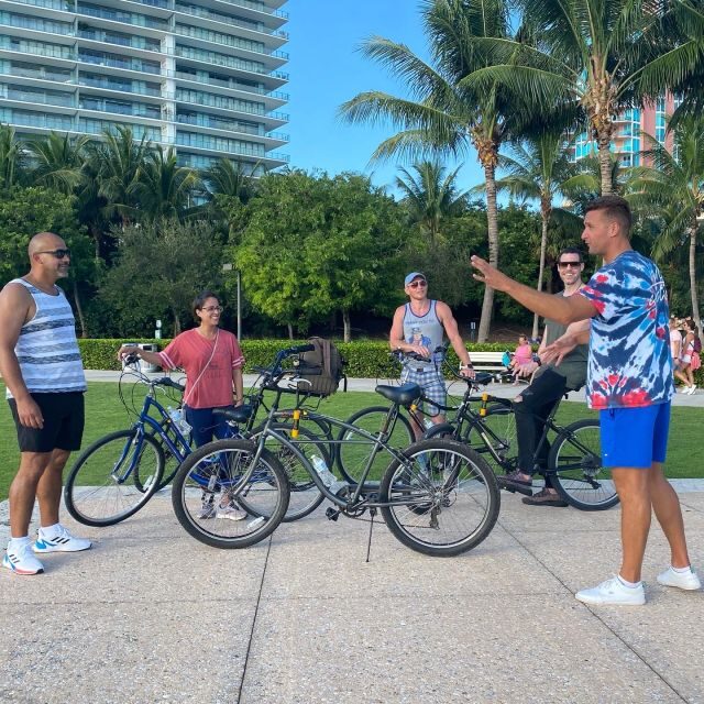 Art Deco, History and Crime Bike Tour with Design Enthusiast - Meet at the Bike Shop, Then Get Set for 3 Hours of Real Streets