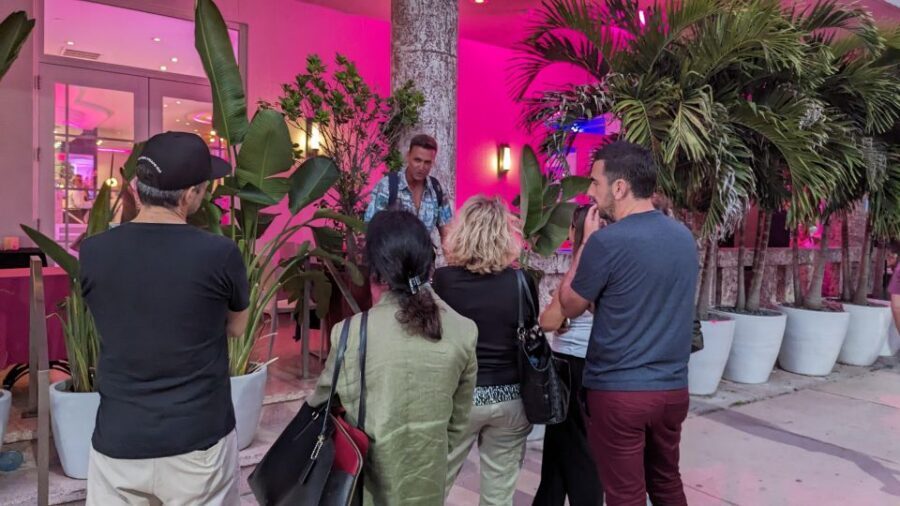 Award-winning Art Deco & Neon Lights Walking Tour - Key Points You’ll Care About