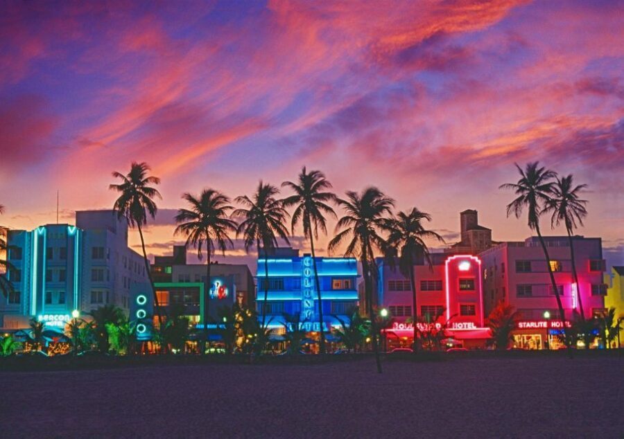 Award-winning Art Deco & Neon Lights Walking Tour - Who This Tour Suits Best (and Who Should Think Twice)