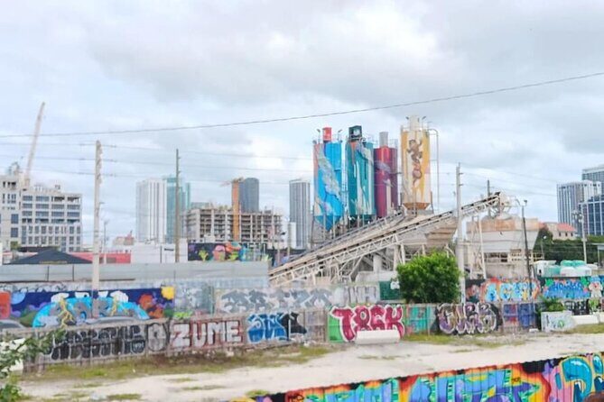 COMBO Miami City & Boat Tours ,Stops at Wynwood and Little Havana - Bus Guide vs Boat Narration: Where the Quality Can Swing