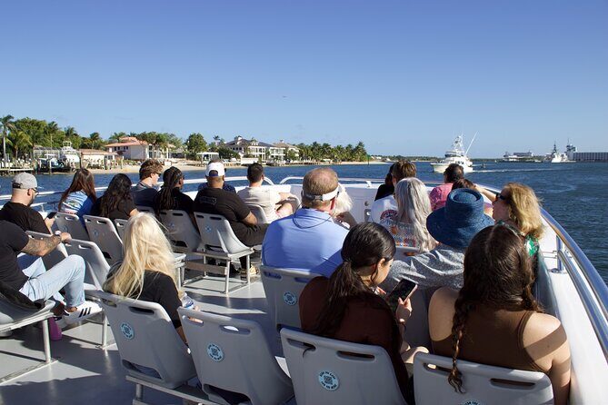 Early Bird Sea Rocket Sightseeing Cruise in Fort Lauderdale - Group Size and Comfort on Board
