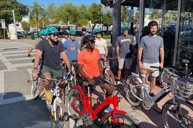 Electric Bike Tour in South Beach - A fast route through South Beach’s most photogenic stretches