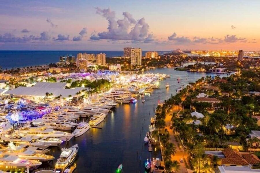 Fort Lauderdale: Venice of America Boat Tour with Drinks - Key highlights worth your attention