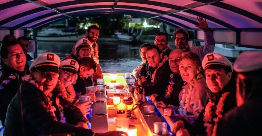 Ft. Lauderdale: Nighttime Sightseeing Catamaran Tour - Riverwalk Fort Lauderdale: The Easy, Scenic First Stretch (About 40 Minutes)