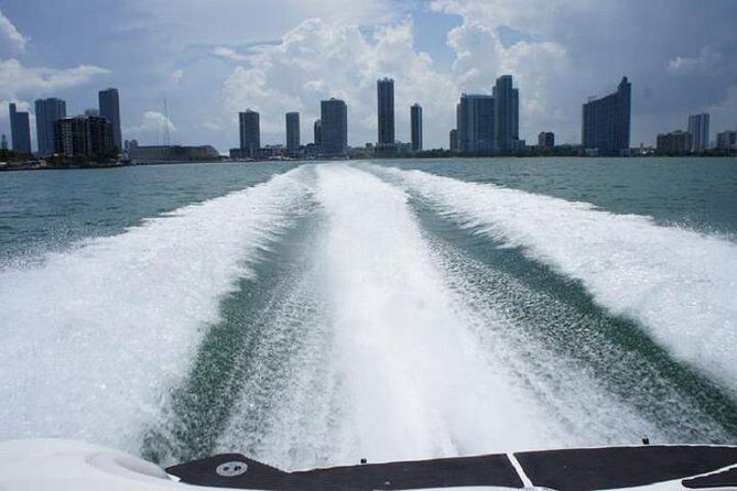 Fully Private Speed Boat Tours, VIP-style Miami Speedboat Tour of Star Island! - VIP-Style Speedboat Time: What You’re Really Buying