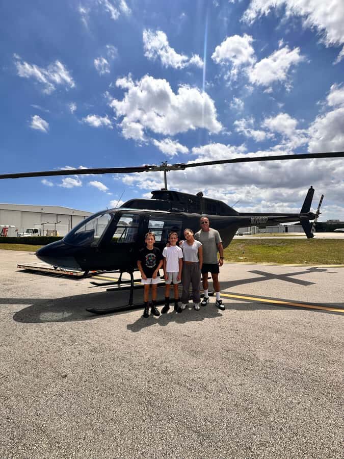 Helicopter Tour: Fort Lauderdale City and Beaches - Over Fort Lauderdale beaches: Dania, Hollywood, and Sunny Isles from the sky