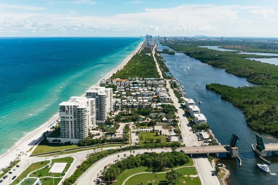 Helicopter Tour: Fort Lauderdale City and Beaches - What to bring (and what not to bring) so your flight goes smoothly