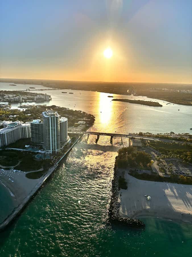 Helicopter Tour: Fort Lauderdale City and Beaches - Who should book this Fort Lauderdale city-and-beaches helicopter tour?