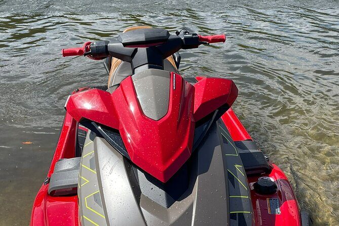 Jetski Rentals - What happens during your 1-hour session (and where you’ll feel the pace)