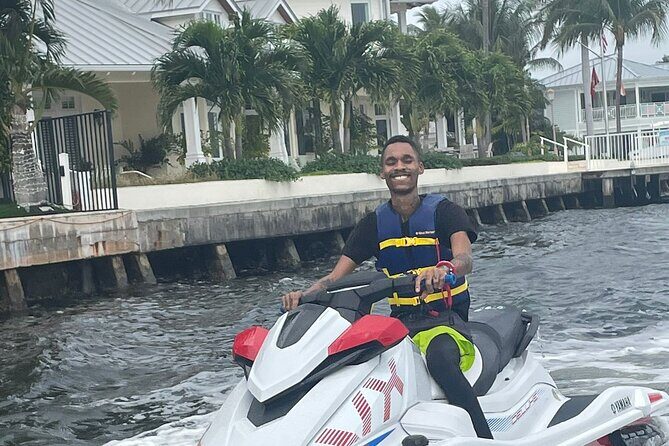 Jetski Rentals - Booking smoothly: what to do if the meeting point or company name gets confusing