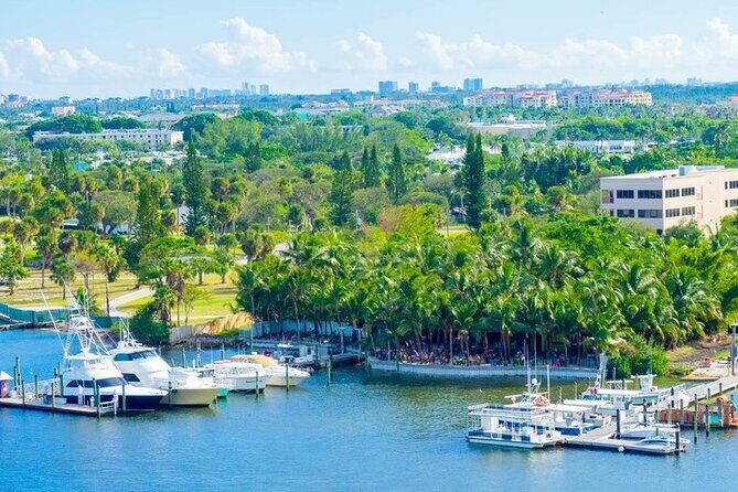 Jupiter Island Water Tour - On the water: what the Atlantic Intracoastal Waterway experience feels like