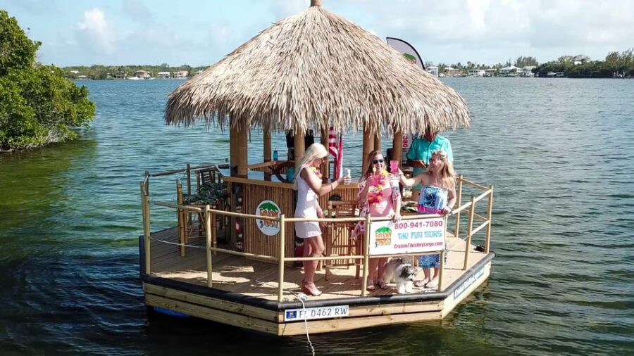 Key Largo: Cruisin' Tikis Key Largo - Day Cruise - Swimming in Florida Bay: what to bring and what to expect