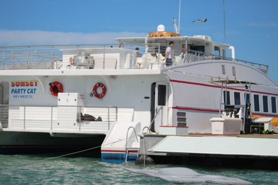 Key West: All-Inclusive Water Sports Package with Lunch - Snorkeling plus inflatable obstacles: how the play area works