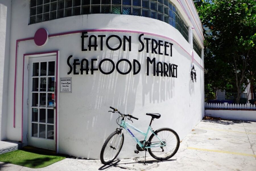 Key West: Seafood and Seaport Walking Tour with 5 Tastings - The Real Value of $90: What You’re Buying Besides Food