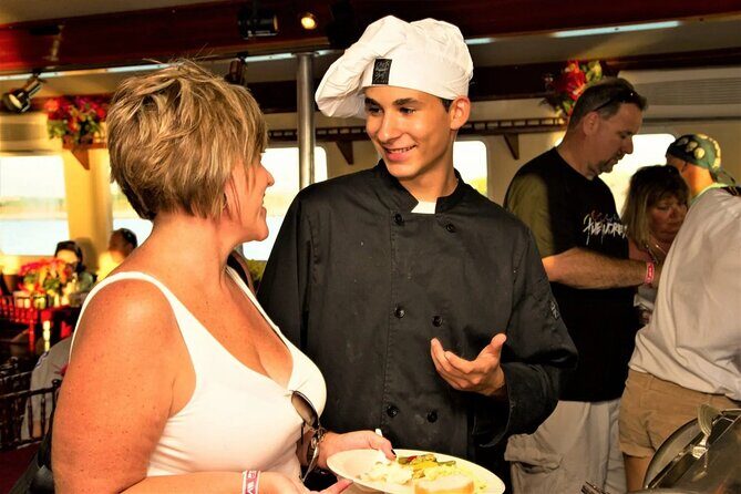 Key West Sunset Buffet Dinner Cruise with Open Bar and Live Music - The Crew, Food, and Entertainment: What You Can Count On