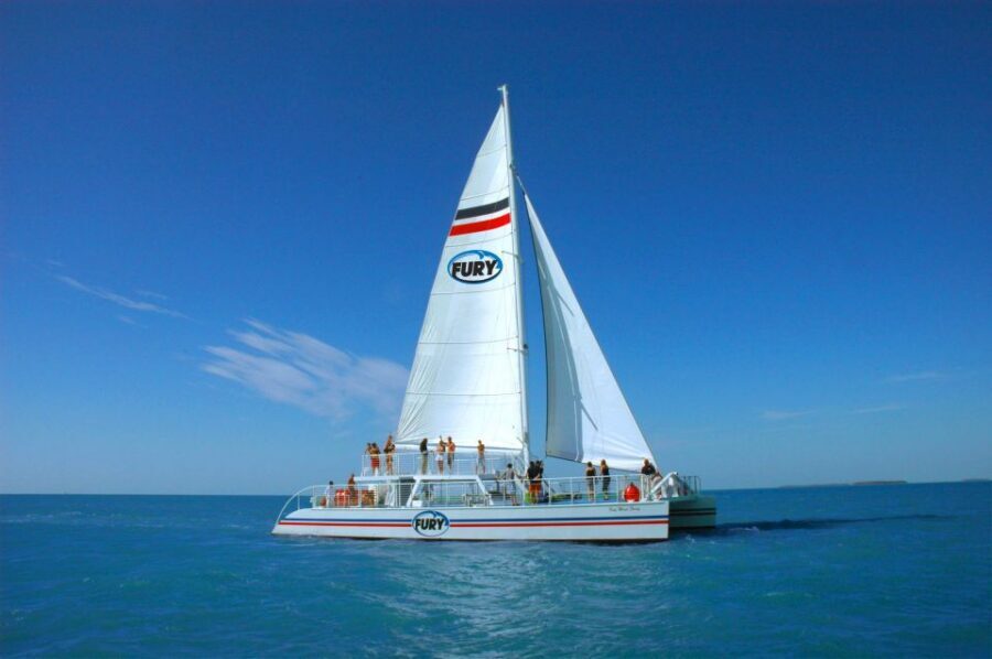 Key West: Sunset Sail with Live Band, Drinks, and Appetizers - July 4 in Key West: Fireworks Ride Bonus