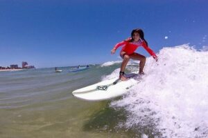 Learn to surf Fort Lauderdale - Beach briefing: safety rules and the pop-up plan