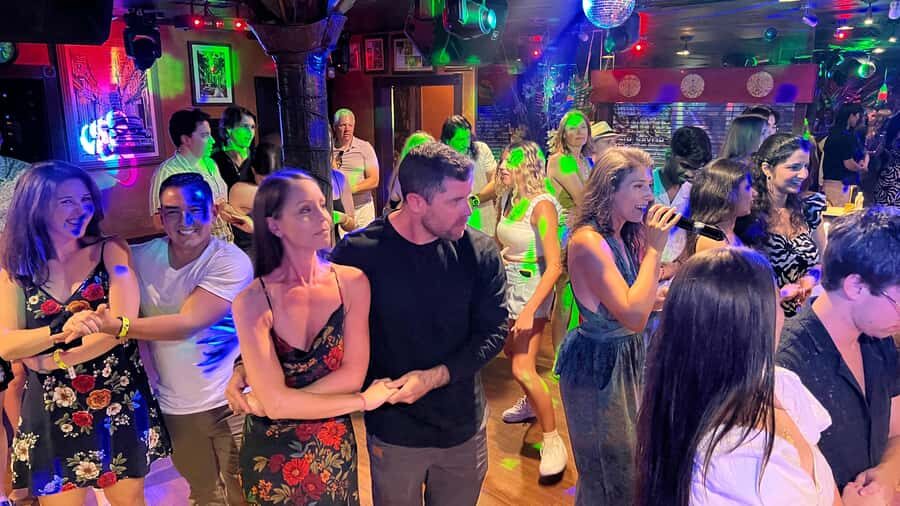 Mango's Miami: Salsa Lessons, Mojitos, Bites & Live Music - Key things to know before you go