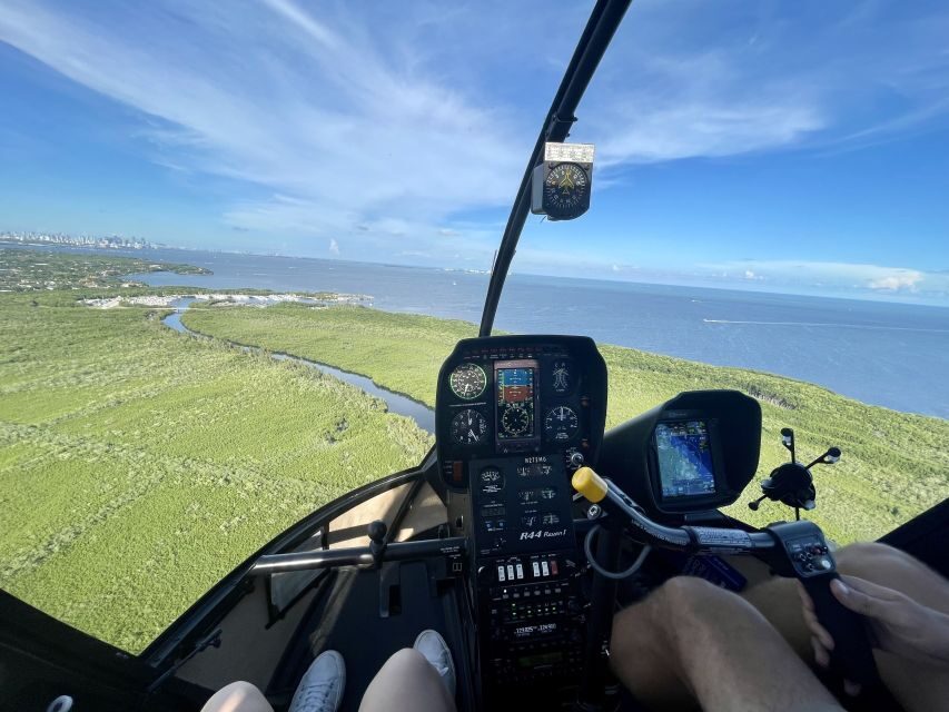 Miami: 20-Minute Private Helicopter Tour - Downtown Miami and Brickell Key: The Skyline Shot Without the Crowds
