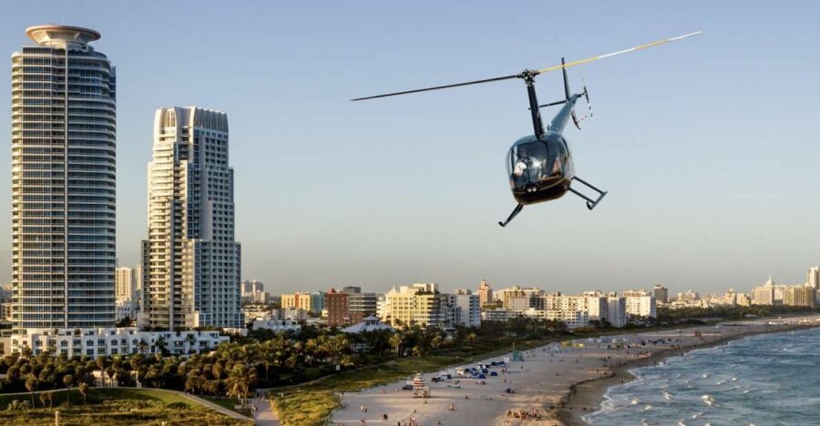 Miami: 30-Minute Helicopter Tour - Beach, Downtown & Islands - Downtown Miami and Biscayne Bay: The Skyline Grind from a New Angle