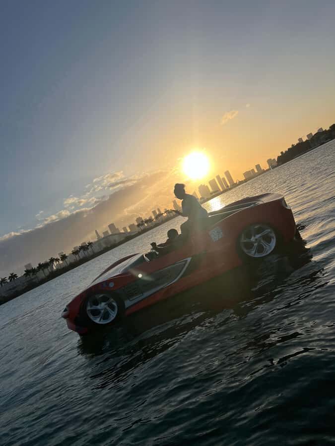 Miami Beach: 1 Hour Jetcar Rentals & 30min Celeb Boat Tour - The quick boating license step (why they push it early)