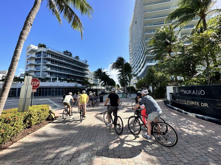 Miami Beach: Bike or eBike Rental with Map - The bike path to South Pointe Pier: where the ride turns scenic