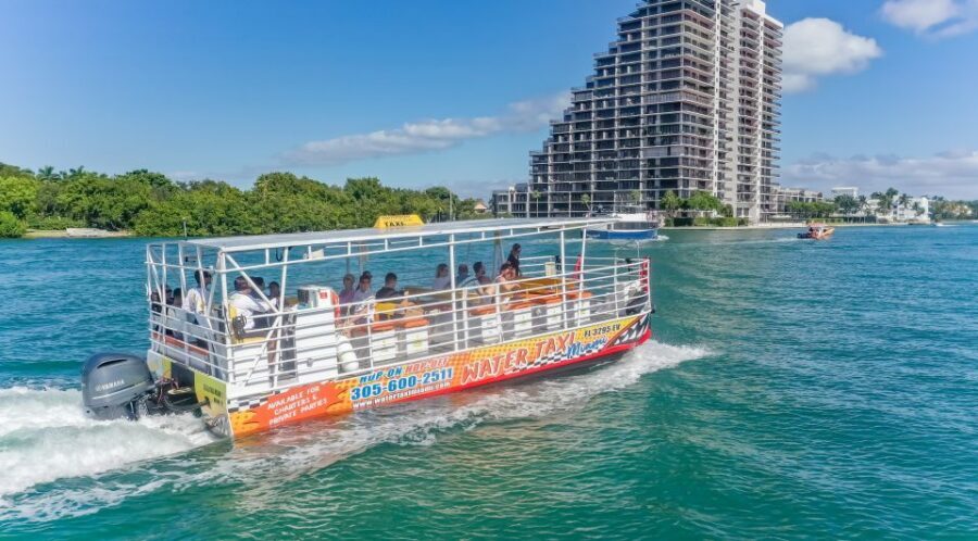Miami Biscayne Bay: Sunset Boat Cruise & Millionaire Homes - Why Miami’s millionaire-home views are built for a boat