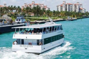 Miami: Everglades Experience, Bay Cruise & Open-Top Bus Tour - Everglades Holiday Park: airboat ride and the alligator show