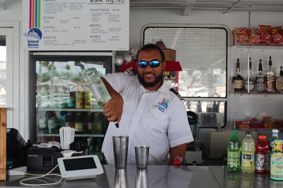 Miami: Everglades Experience, Bay Cruise & Open-Top Bus Tour - Open-top bus tour through Wynwood, Little Havana, and Art Deco
