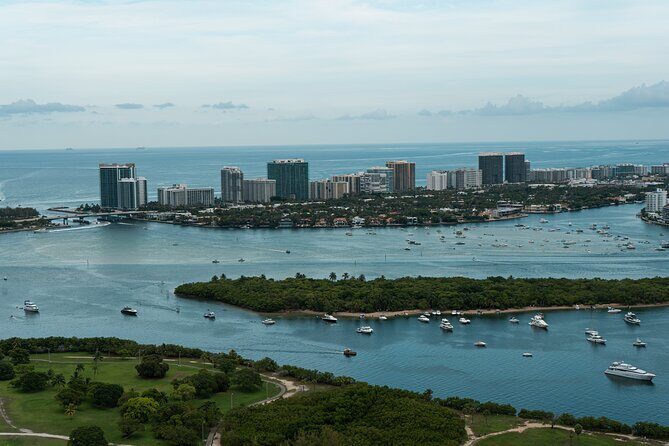 Miami Helicopter Tour Hard Rock and Beach - Safety and service: how the experience tends to feel in the air