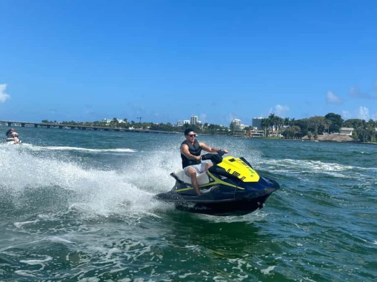 Miami: Jet Ski Adventure with Boat Ride from Downtown - Meeting at 270 Biscayne Blvd Way: the simple start that needs your attention