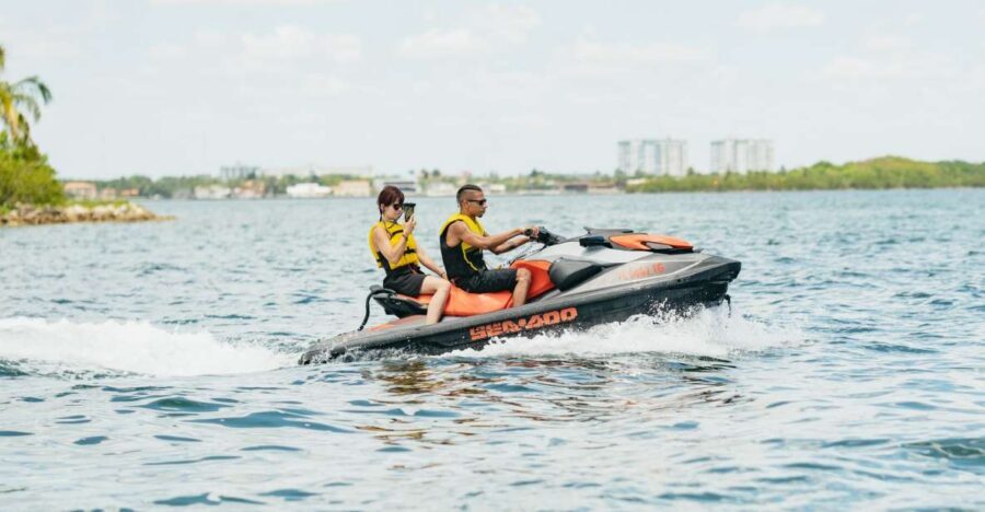 Miami: Jet Ski Rental in Biscayne Bay - The 2-hour flow: safety briefing, sightseeing, and time on the water