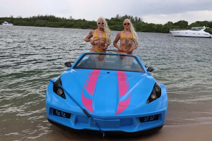 Miami JetCar: 1 Water JetCar Rental | 1h - Safety briefing and controls: how you avoid turning this into stress