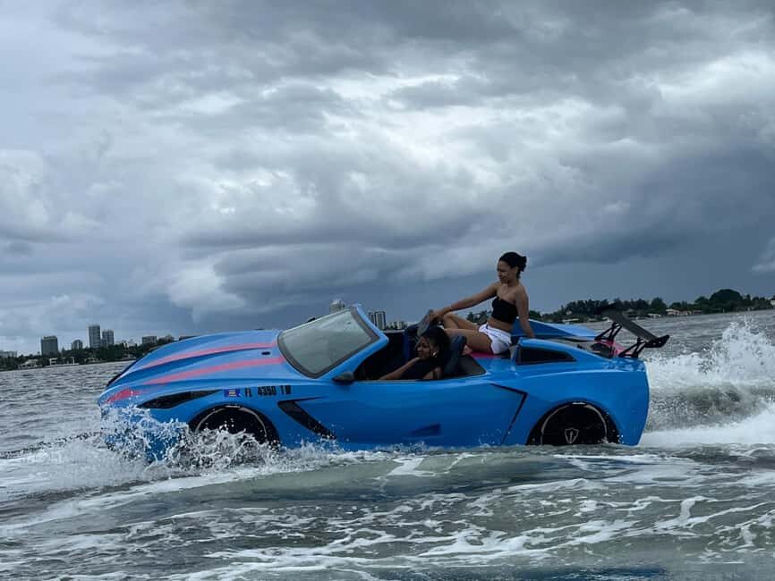 Miami JetCar: 1 Water JetCar Rental | 1h - The 10-minute shuttle to the floating island: why that matters