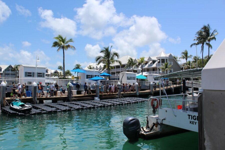 Miami: Key West Boat Tour w/ Optional Snorkeling & Open Bar - Leaving South Beach: the 6:30 AM start and the 4-hour ride