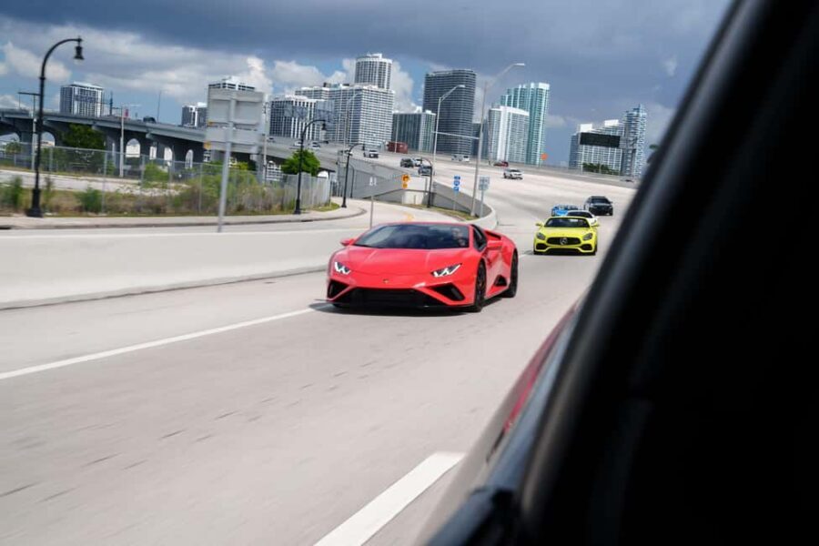 Miami: Lamborghini Huracán Ultimate Driving Tour Experience - Downtown skyline in the background: why this route clicks