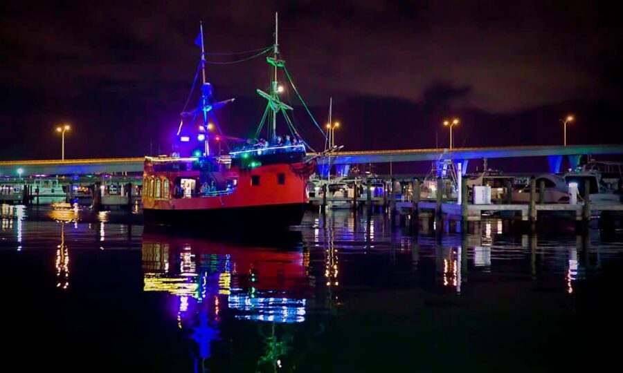 Miami Party Boat Cruise with City Lights & Skyline Views - Key things I’d notice before you go