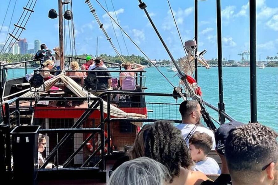 Miami Pirate Boat Cruise: Skyline & Millionaire Homes - What you get for $35 and 80 minutes (value without the fluff)