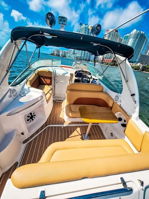 Miami: Private Boat Cruise & Guided Scenic Tour - Your route: from Miami River to Downtown to Bayside