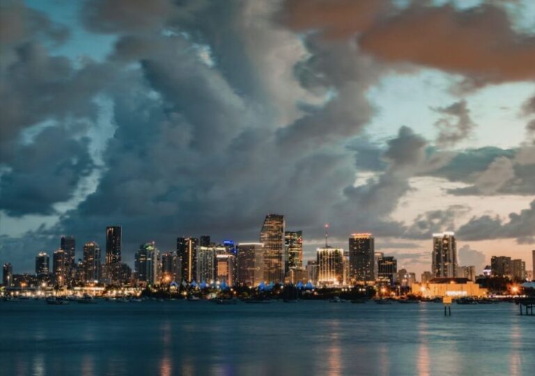 Miami: Private Luxury 50-Minute Airplane Tour with Champagne - Coral Gables and Coconut Grove: the shoreline’s “opening credits”