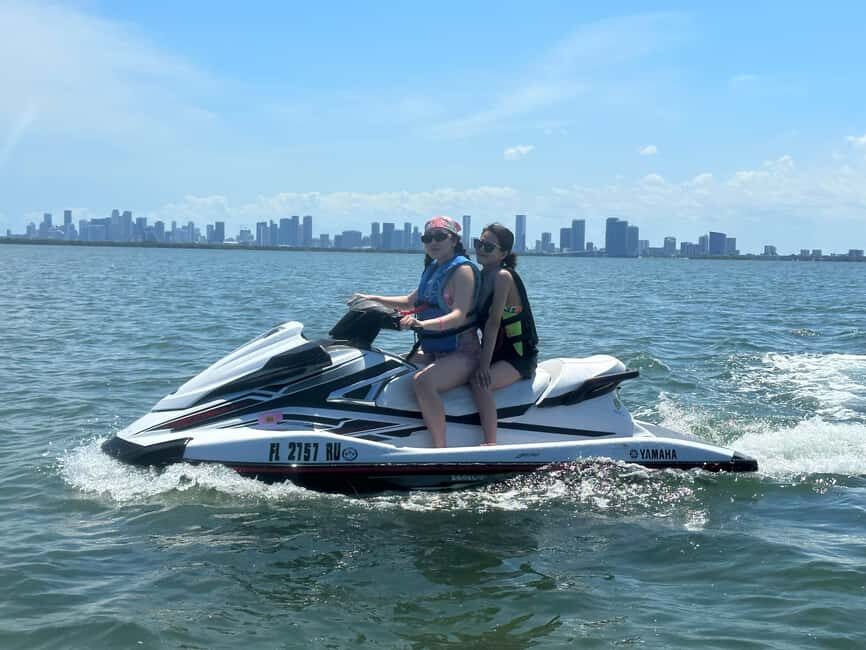 Miami: Sea Adventure! Jetski Rental+30min boat tour included - Star Island: a short cruise that pays off for skyline lovers