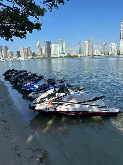 Miami: Sea Adventure! Jetski Rental+30min boat tour included - The route to Biscayne Bay: the 30 minutes that sets the tone