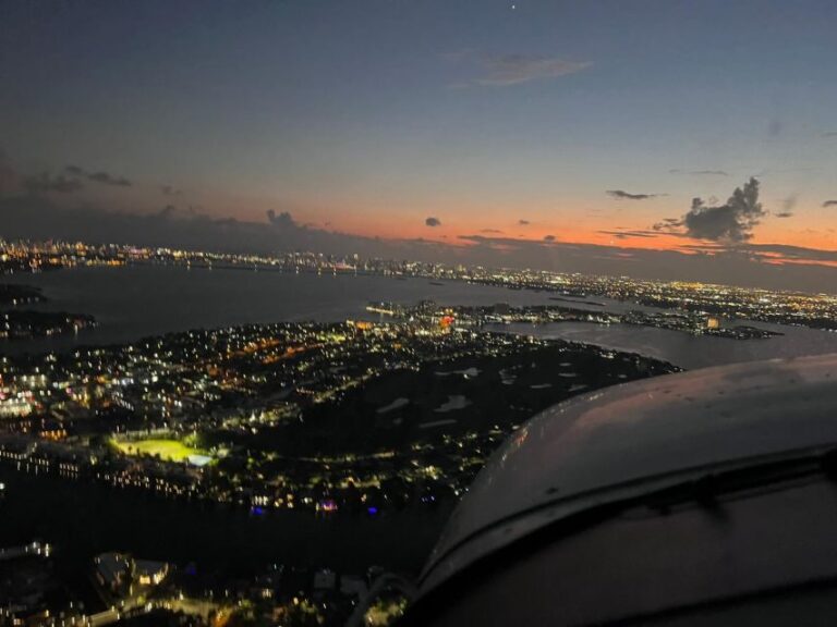 Miami: South Beach Private 35-Minute Guided Flight Tour - Reliance Aviation meet-up: where to go and what to expect before takeoff